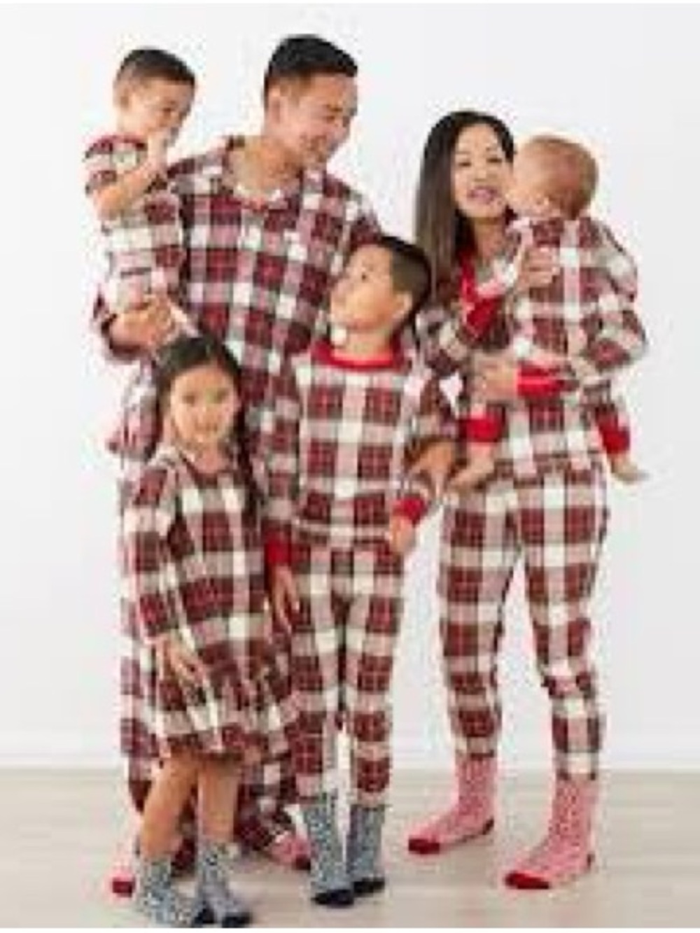 Hanna Family Jams Adult Large Holiday Plaid Size Large- Pants + Matching Top NWT